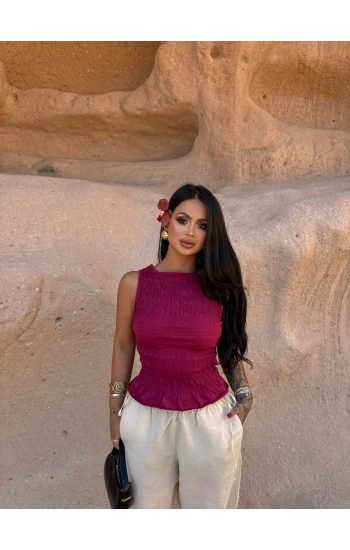 Bordo Eteği Fırfırlı Kabartma Bluz