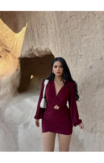 Bordo Kruvaze Önü Tokalı Elbise