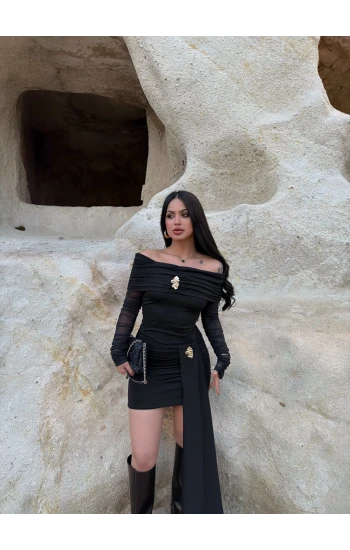 Broş Detaylı Design Elbise