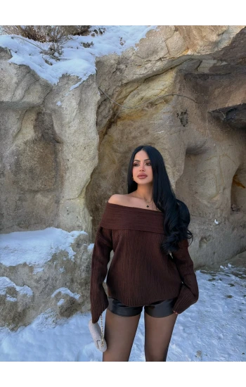 Kahve Madonna Yaka Kalın Fitilli Kazak