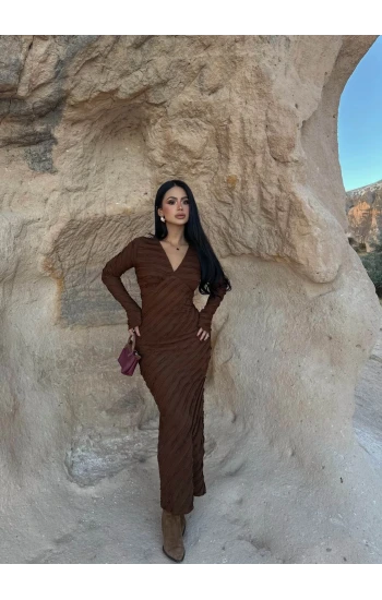 Kahve V Yaka Ters Dikişli Elbise