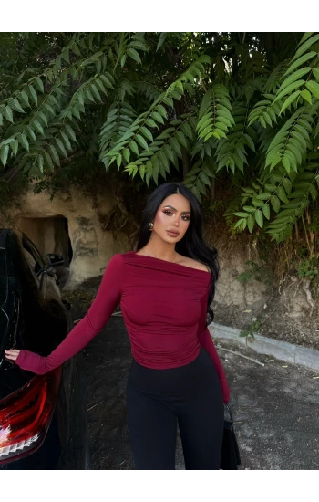 Bordo Büzgülü Kayık Yaka Crop