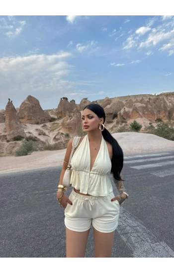 Krem Şortlu Bürümcük İkili Takım