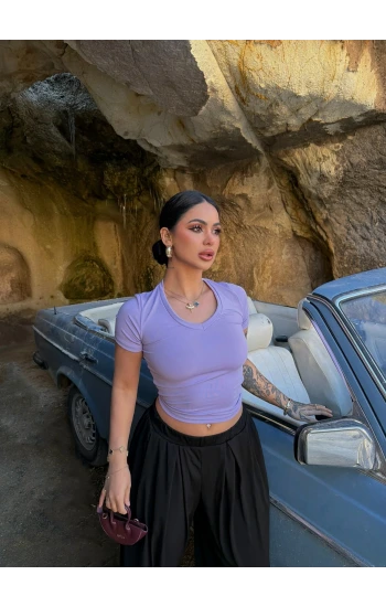 Lila V Yaka Basic Crop