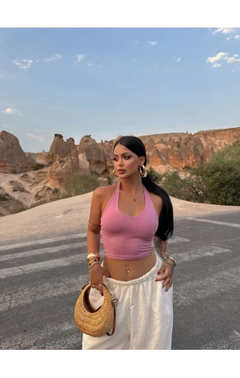 Pembe Boyundan Geçmeli Polyamid Crop