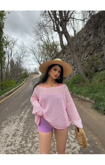 Pembe Kayık Yaka Oversize Triko