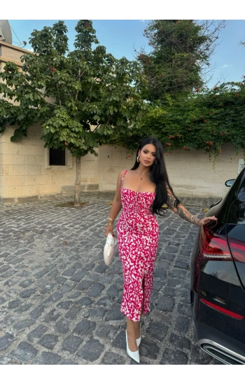 Pembe Krinkıl Dokuma Yırtmaçlı Elbise