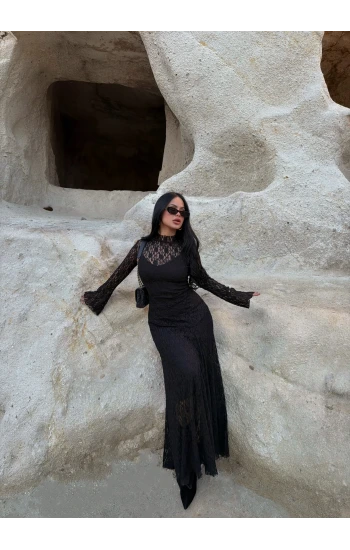 Siyah Astarlı Maxi Dantel Elbise