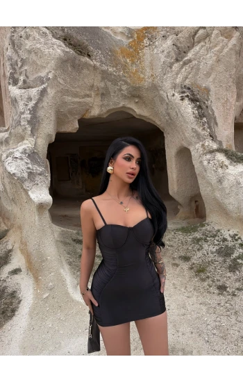 Siyah Balenli Saten Elbise