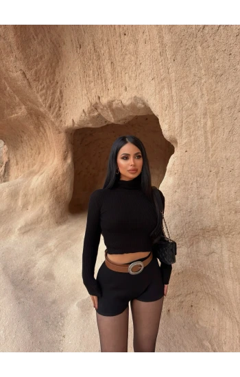 Siyah Balıkçı Yaka Basic Triko