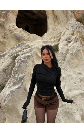 Siyah Büzgülü Basic Crop