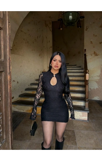 Siyah Damla Yaka Dantel Detay Elbise