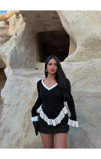 Siyah Fırfırlı Fitilli Kazak