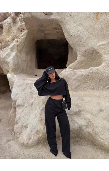 Siyah Kayık Yaka Compact Takım