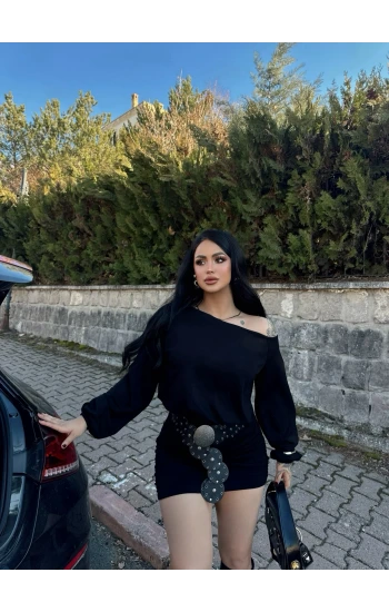 Siyah Kayık Yaka Modal Elbise