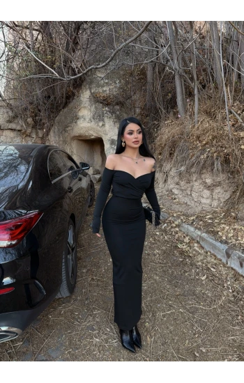 Siyah Kruvaze Yaka Maxi Elbise