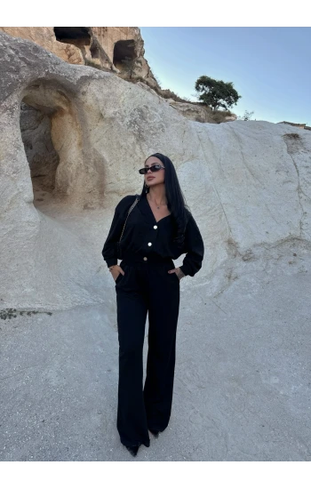 Siyah Modal Düğmeli İkili Takım