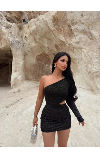 Siyah Simli Yan Pencereli Elbise