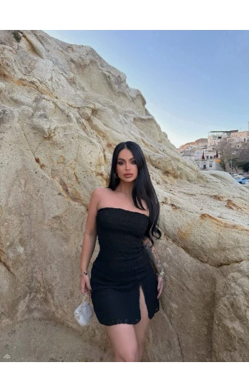 Siyah Straplez Güpürlü Tek Yırtmaç Elbise