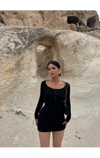 Siyah Yaka Düğmeli Kaşkorse Elbise