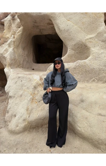 Siyah Yanı Çıtçıtlı Palazzo Pantolon