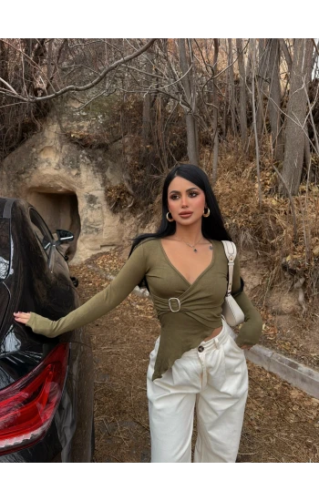 Yeşil Bel Tokalı Kruvaze Crop