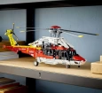 LEGO Technic Airbus H175 Kurtarma Helikopteri 42145