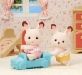 Sylvanian Families Çikolata Kulaklı Tavşan İkiz Bebekleri 5420