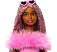 Barbie Deluxe Style Kahverengi Örgü Saçlı Bebek HYV28