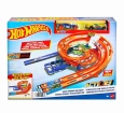 Hot Wheels İkili Yarış ve Akrobasi Pisti HTK17