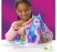 My Little Pony Izzy Moonbow Gökkuşaği Stili F8825