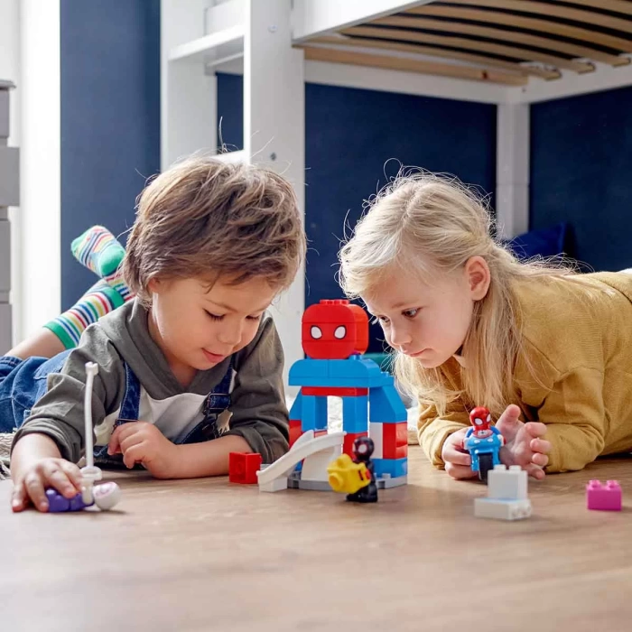 LEGO DUPLO Super Heroes Örümcek Adam Karargahı 10940