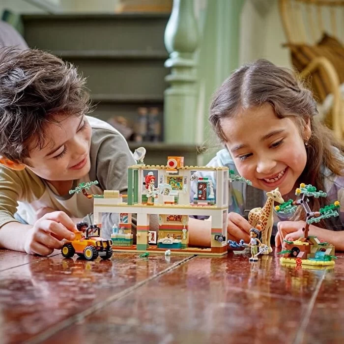 LEGO Friends Mia’nın Vahşi Hayvan Kurtarma Merkezi 41717