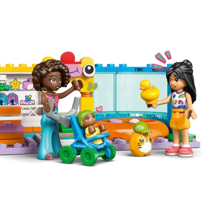 42645 LEGO® Friends Aliyanın Kız Kardeşinin Oyun Odası