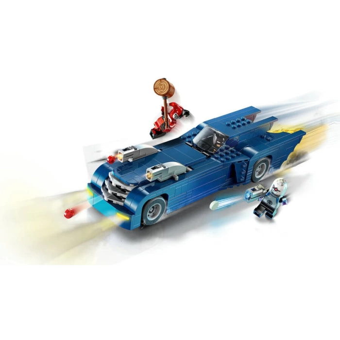 76274 LEGO® DC Batmobile™ ile Batman™, Harley Quinn™ ve Mr. Freeze™’e Karşı