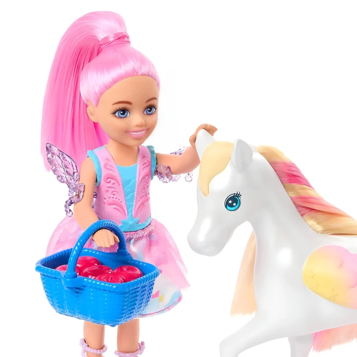 Barbie A Touch Of Magic Chelsea ve Pegasus Oyun Seti HNT67