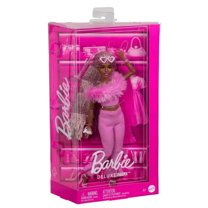 Barbie Deluxe Style Kahverengi Örgü Saçlı Bebek HYV28