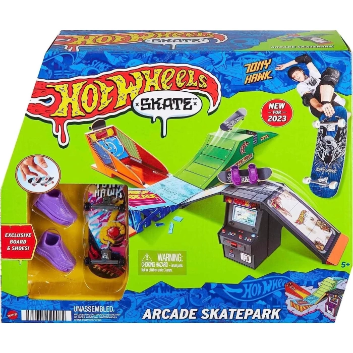 Hot Wheels Eğlenceli Kaykay Parkı Oyun Seti HGT91