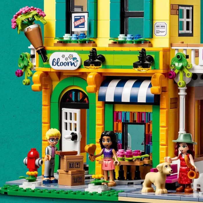 LEGO Friends Şehir Merkezi Çiçek ve Tasarım Dükkanları 41732