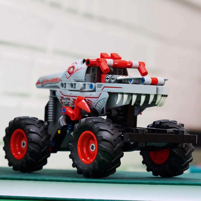LEGO Technic Monster Jam ThunderROARus Çek-Bırak 42200