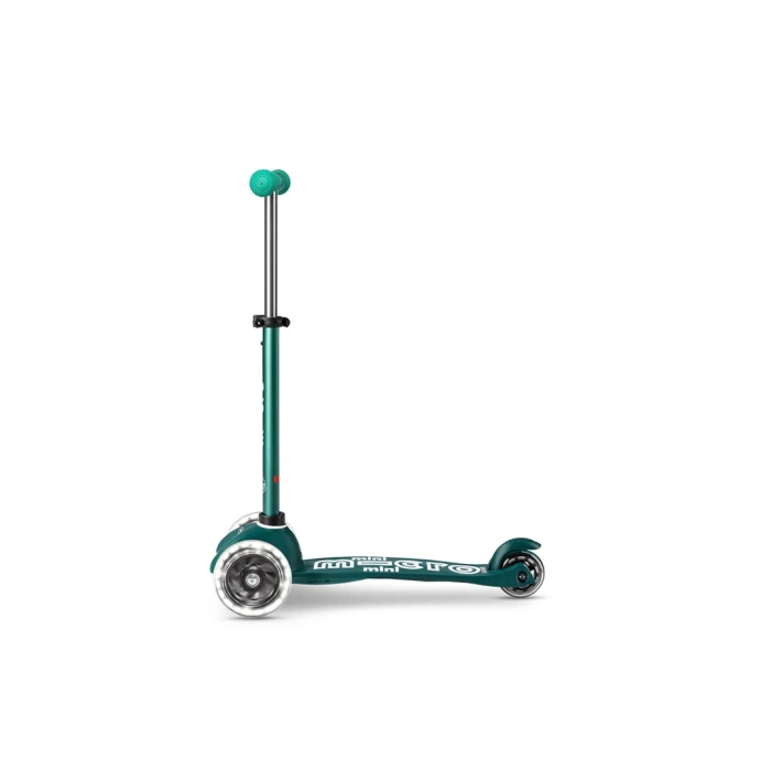 Micro Mini Micro Deluxe ECO LED 3 Tekerlekli Scooter Green