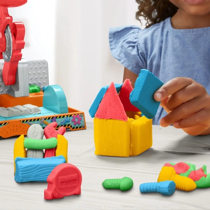 Play Doh Damga ve Testere Aleti Tezgahı F9141