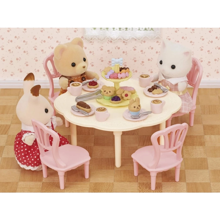 Sylvanian Families Tatlı Parti Seti