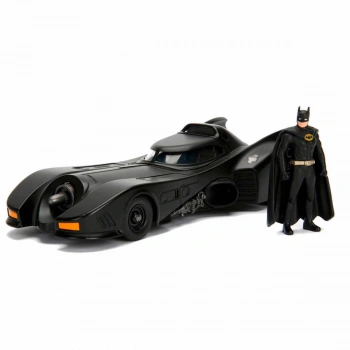 1:24 Batman & Batmobile Model Araba