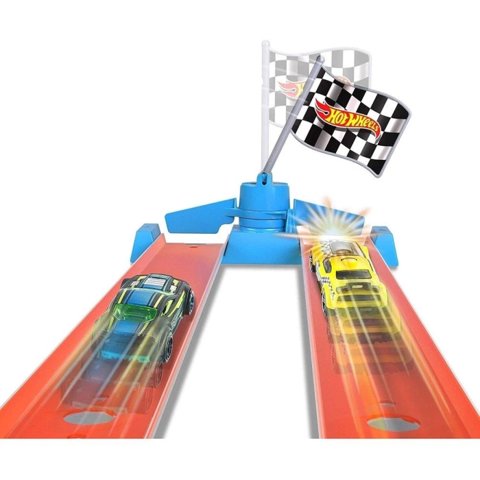 Hot Wheels Şampiyonluk Parkuru Yarış Seti Dragstrip Champion GBF82