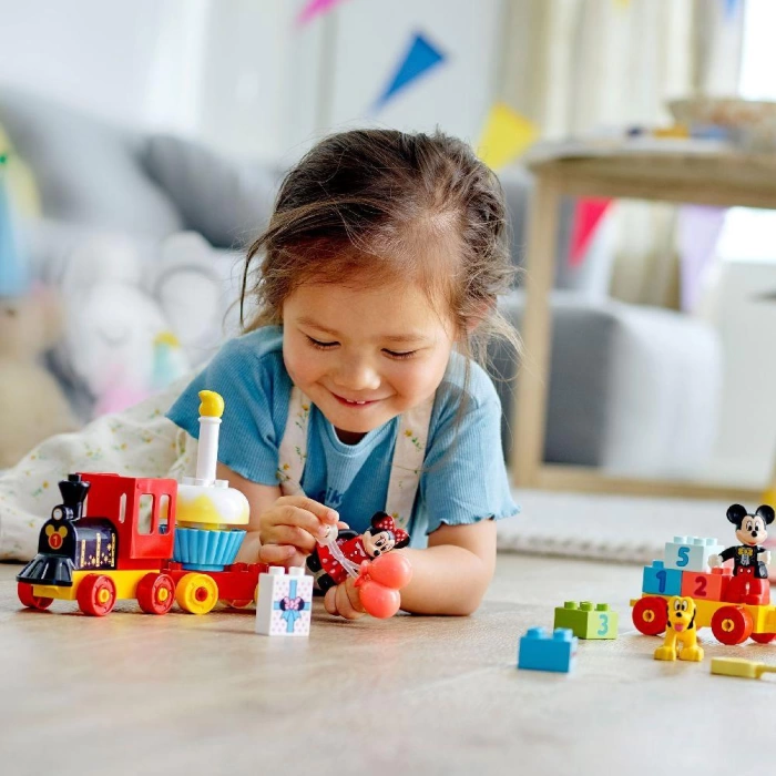 LEGO Duplo Disney Mickey ve Minnie Doğum Günü Treni - 10941