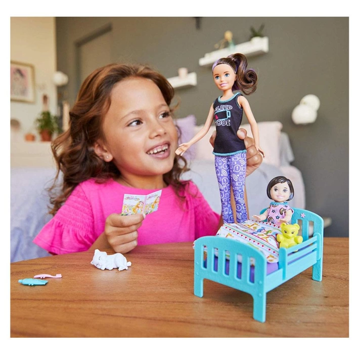 Barbie Bebek Bakıcılığı Oyun Seti Beşikli Fhy97-Ghv88