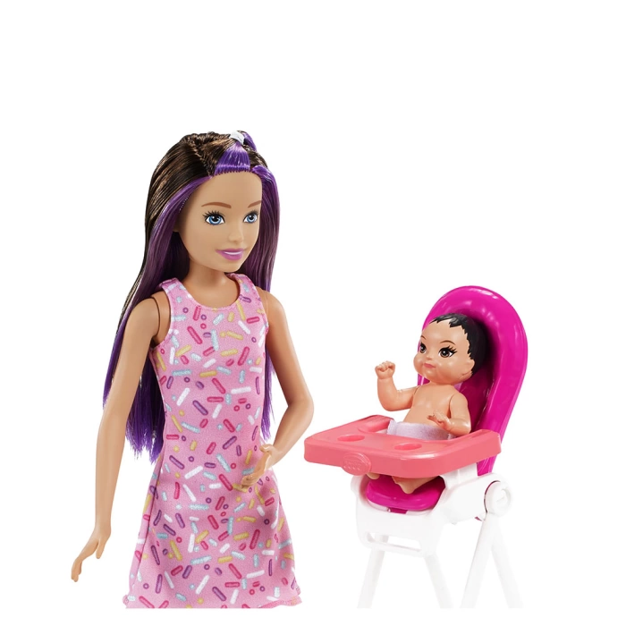 Barbie Bebek Bakıcısı Bebeği ve Aksesuarları FHY97-GRP40