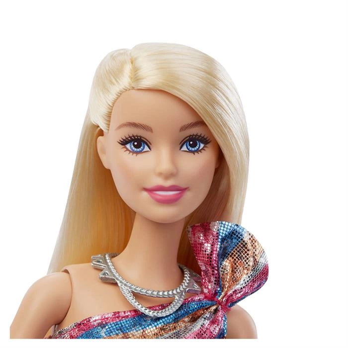 Barbie Büyük Hayaller Serisi Barbie Malibu Şarkıcı Bebek GYJ23