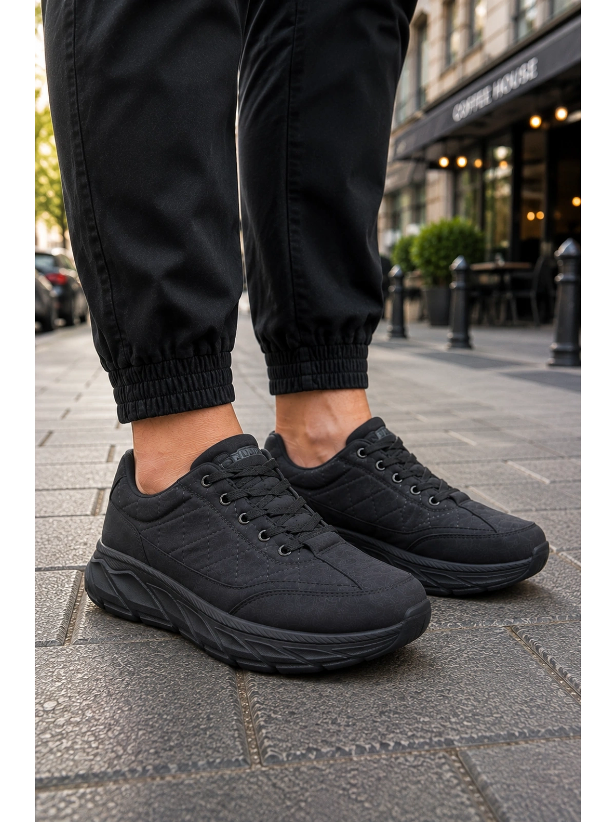 Quantum Erkek Günlük Spor Ayakkabı Rahat Tabanlı Bağcıklı Hafif Casual Sneaker - Siyah
